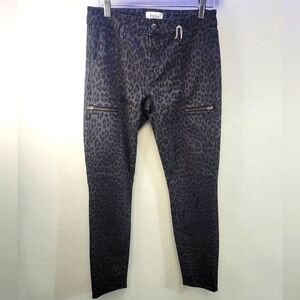PISTOLA 27-IN Hannah Leopard Print Cargo Skinny Jean Gold Tone Cargo Zippers